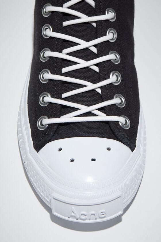 Low top sneakers Product Image