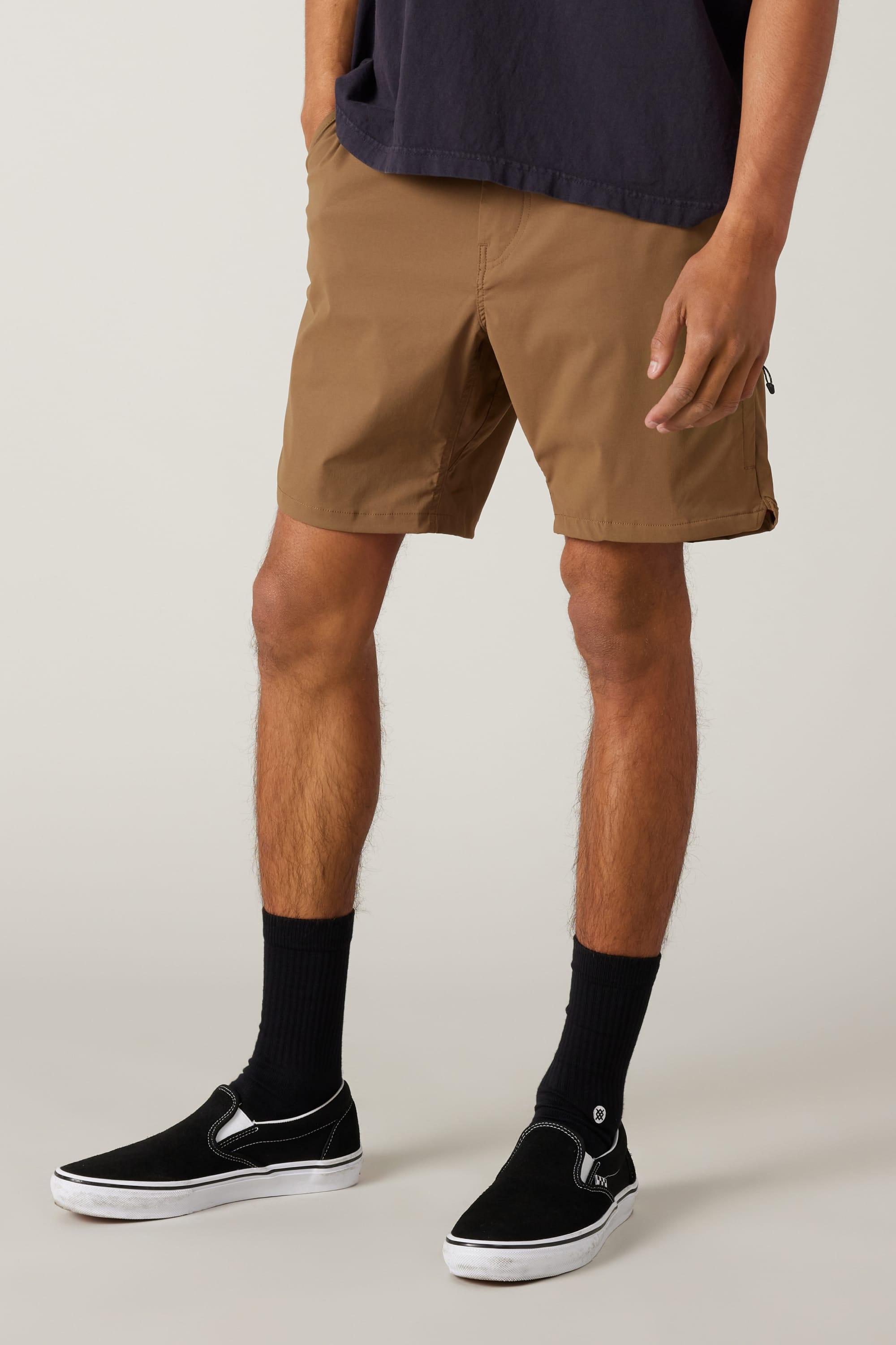 686 Men's Everywhere Featherlight Chino Short Male Product Image