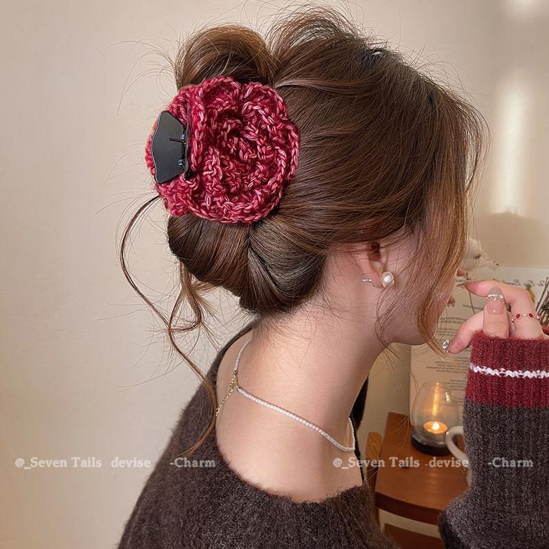 Floral Yarn Acrylic Hair Claw Clip Product Image