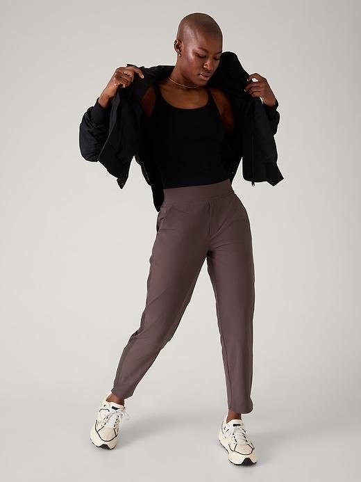 Brooklyn Mid Rise Ankle Pant Product Image