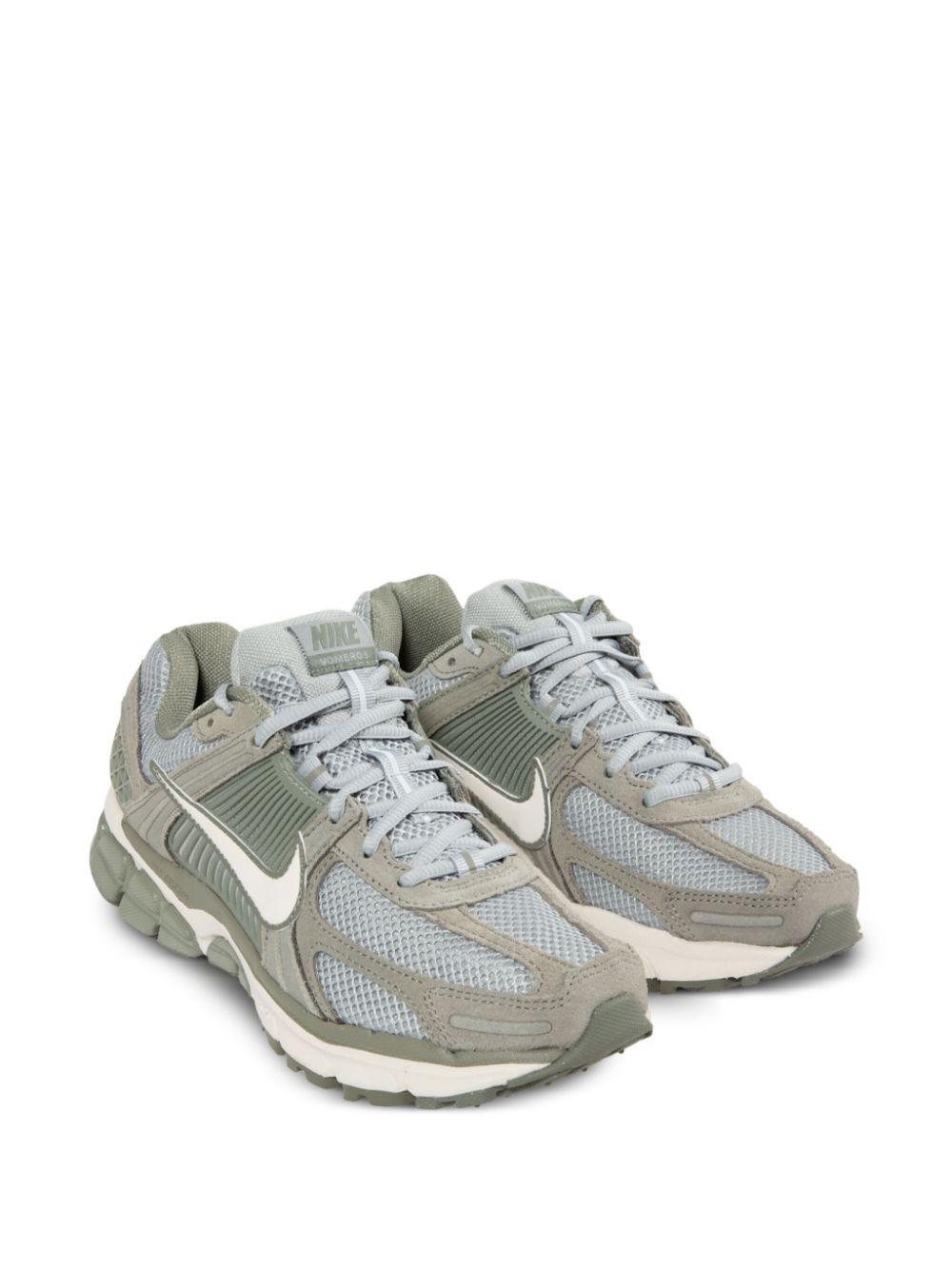 NIKE Zoom Vomero 5 In Phantom/dark Stucco Product Image