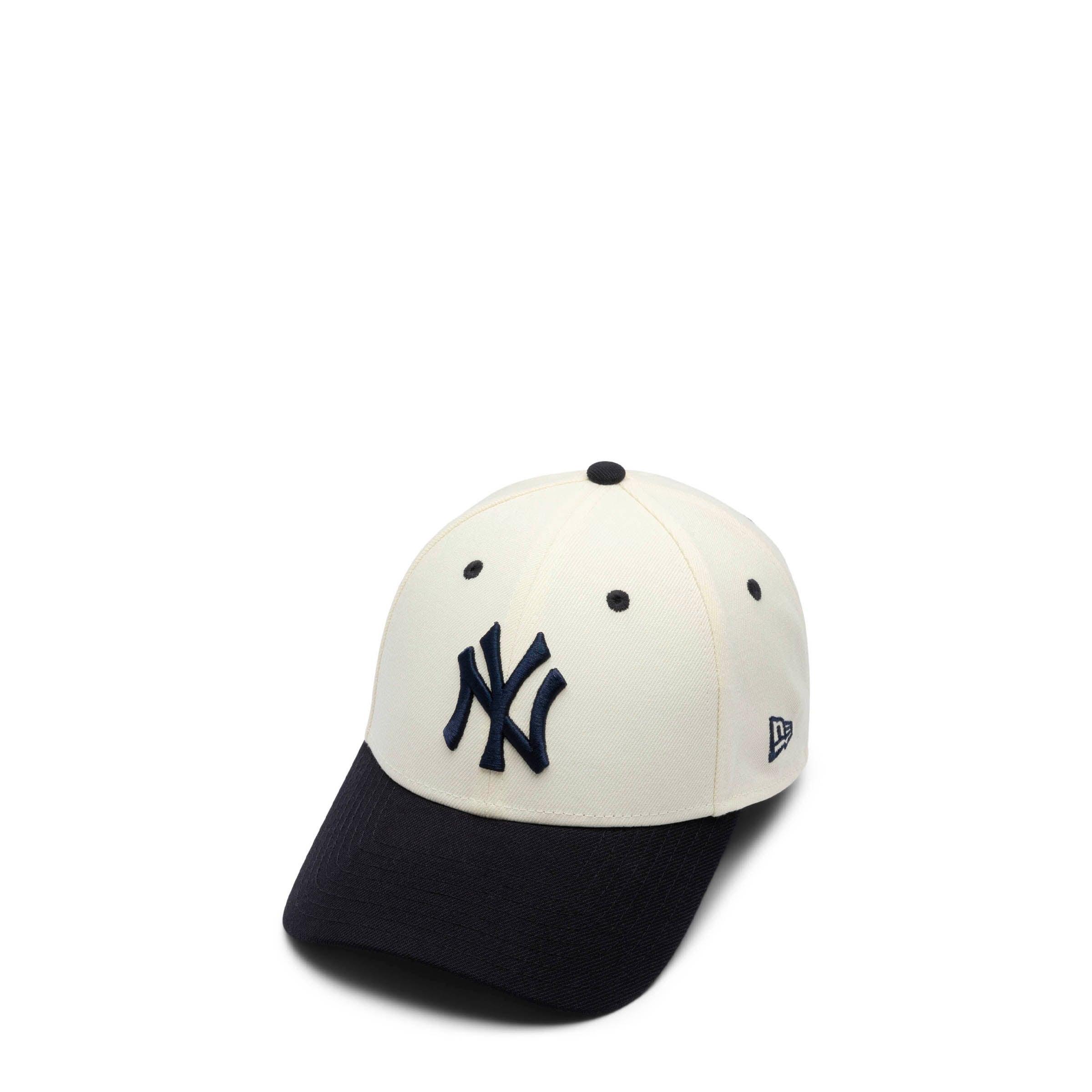 9FORTY WOOL VISOR NEW YORK YANKEES ADJUSTABLE CAP Male Product Image