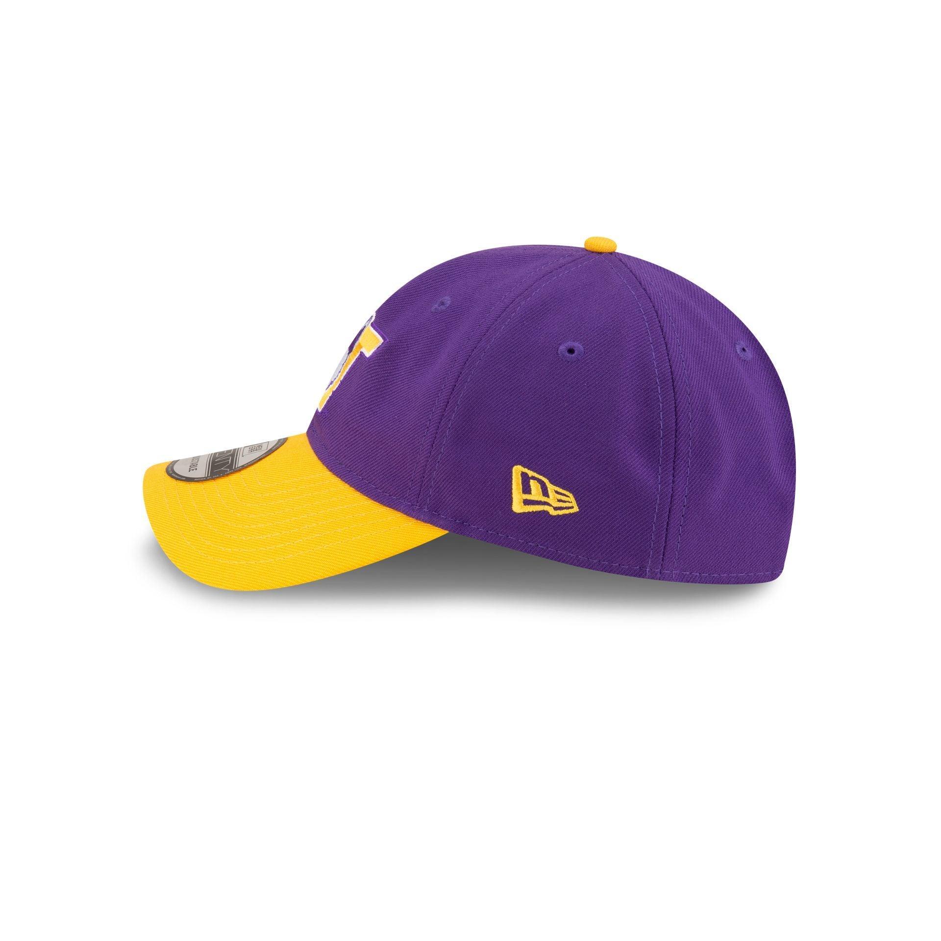 Washington Huskies 9TWENTY Adjustable Hat Male Product Image