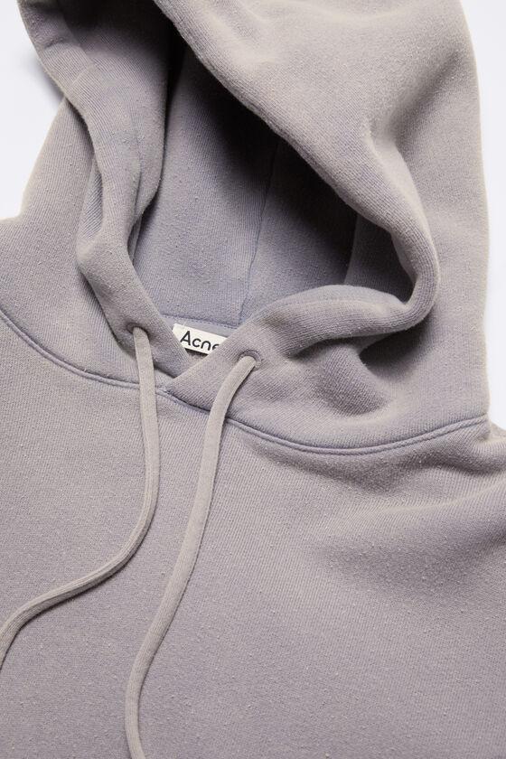 Hooded sweater logo patch Product Image