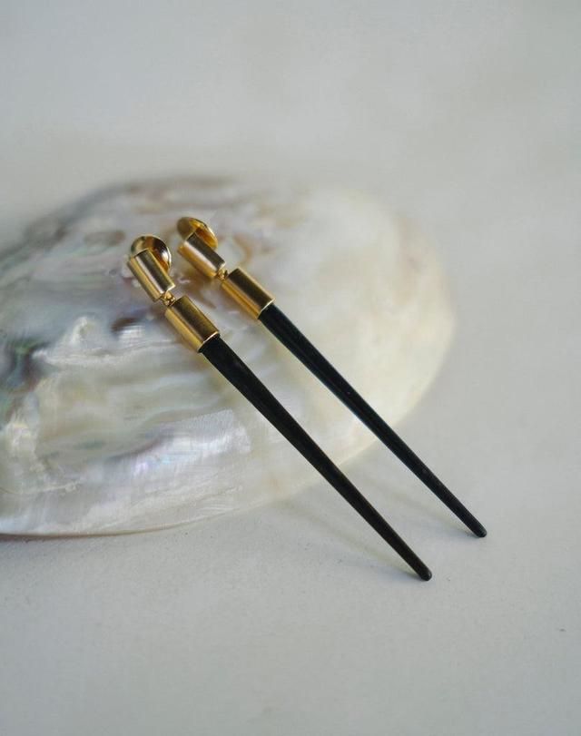 Espeto Earrings - Gold Product Image