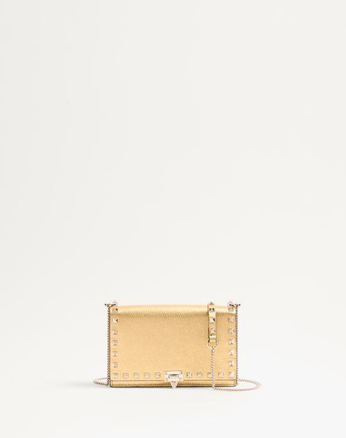 ROCKSTUD MINI CALFSKIN BAG WITH CHAIN IN LAMINATED GRAINY CALFSKIN Product Image