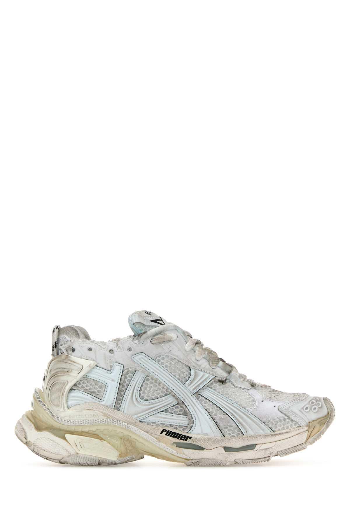 BALENCIAGA White Runner Lace Up Sneakers Product Image