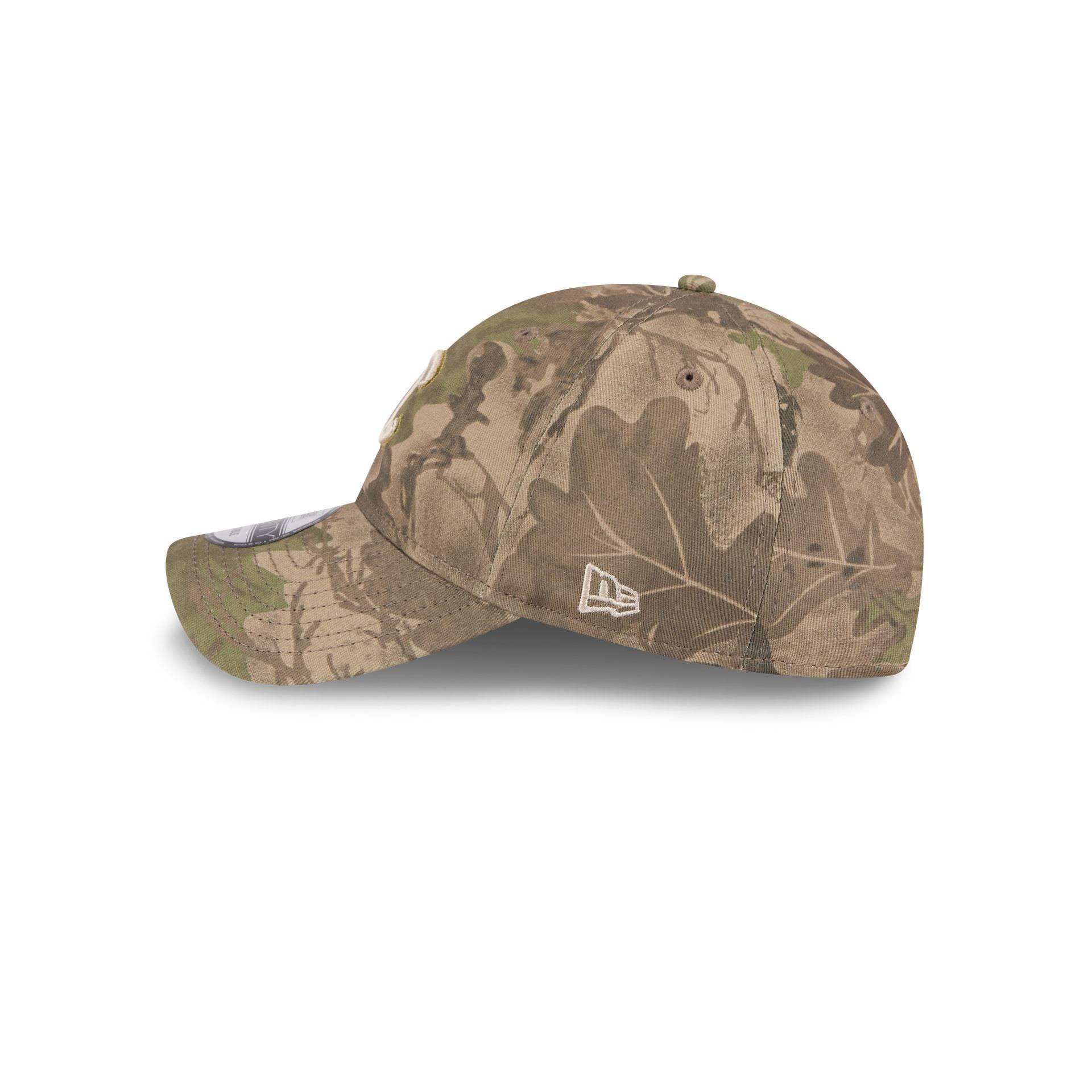 Chicago Cubs Leaf Camo 9TWENTY Adjustable Hat Male Product Image