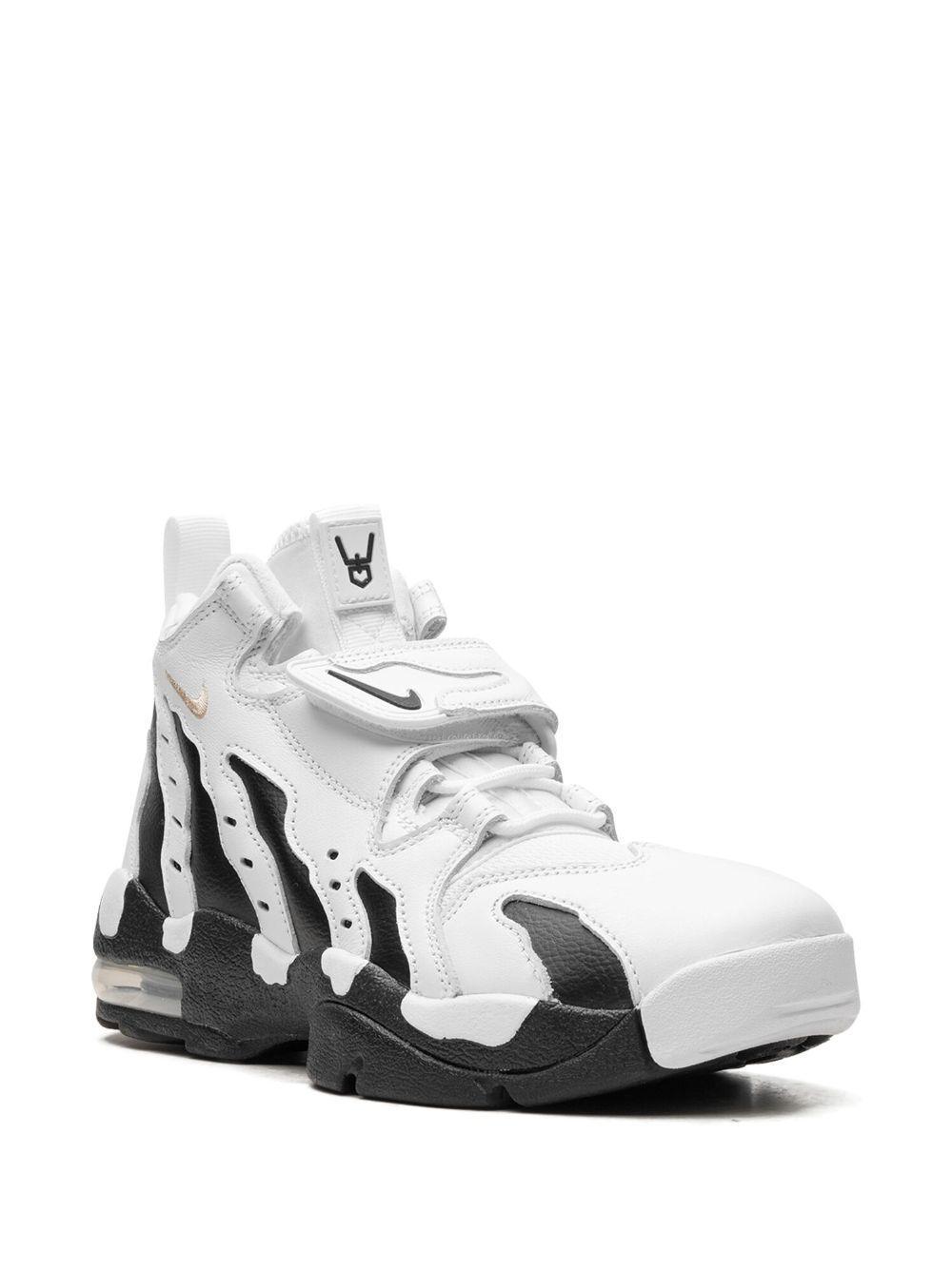 NIKE Air Dt Max '96 "colorado Away" Sneakers In White/black/vegas Gold Product Image