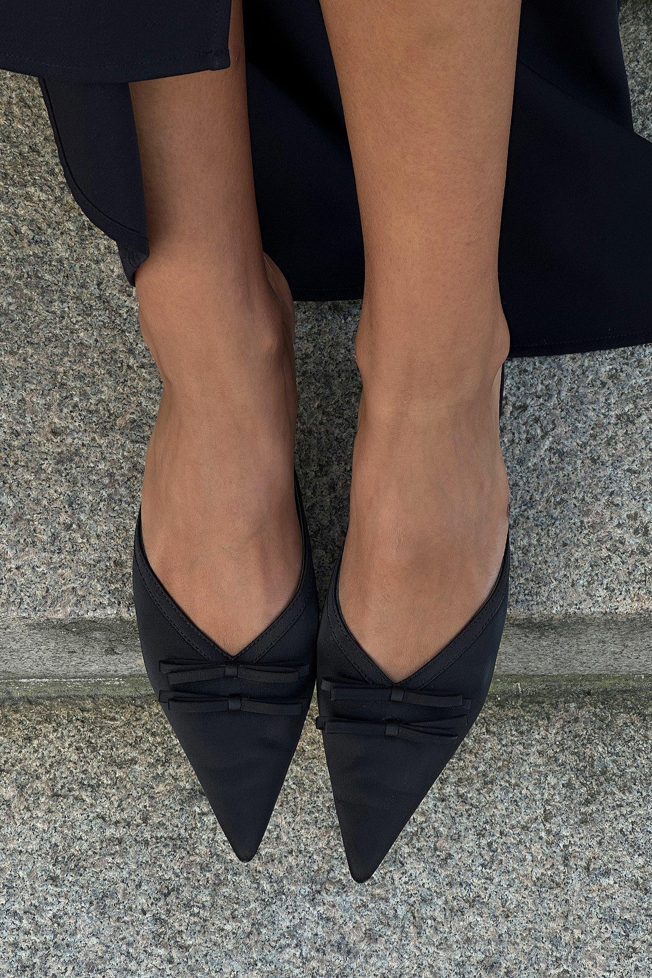 Bow Detail High Cut Pumps Product Image