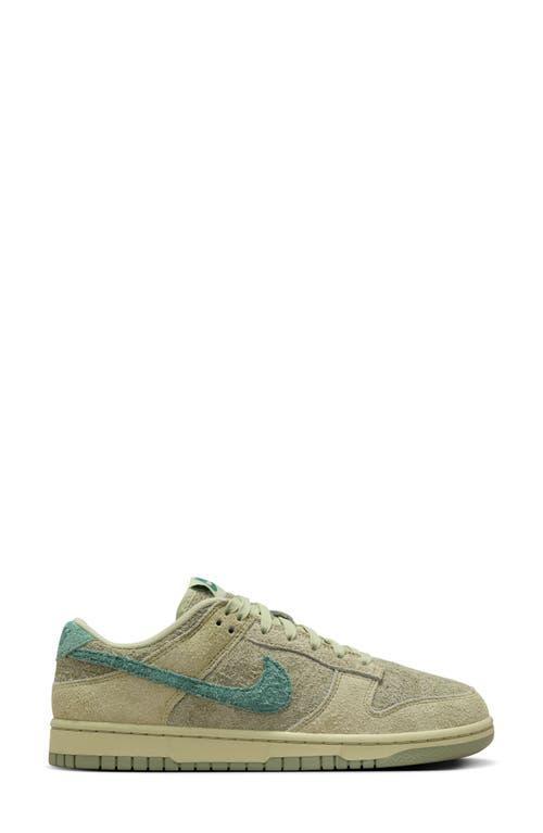 NIKE Dunk Low Suede Basketball Sneaker In Green Product Image