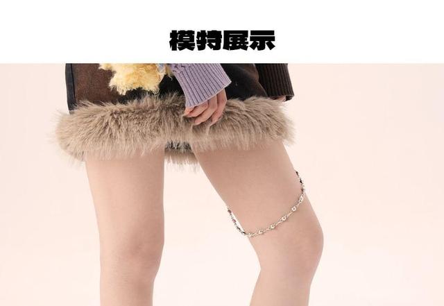 Two-Tone Fluffy Socks Product Image