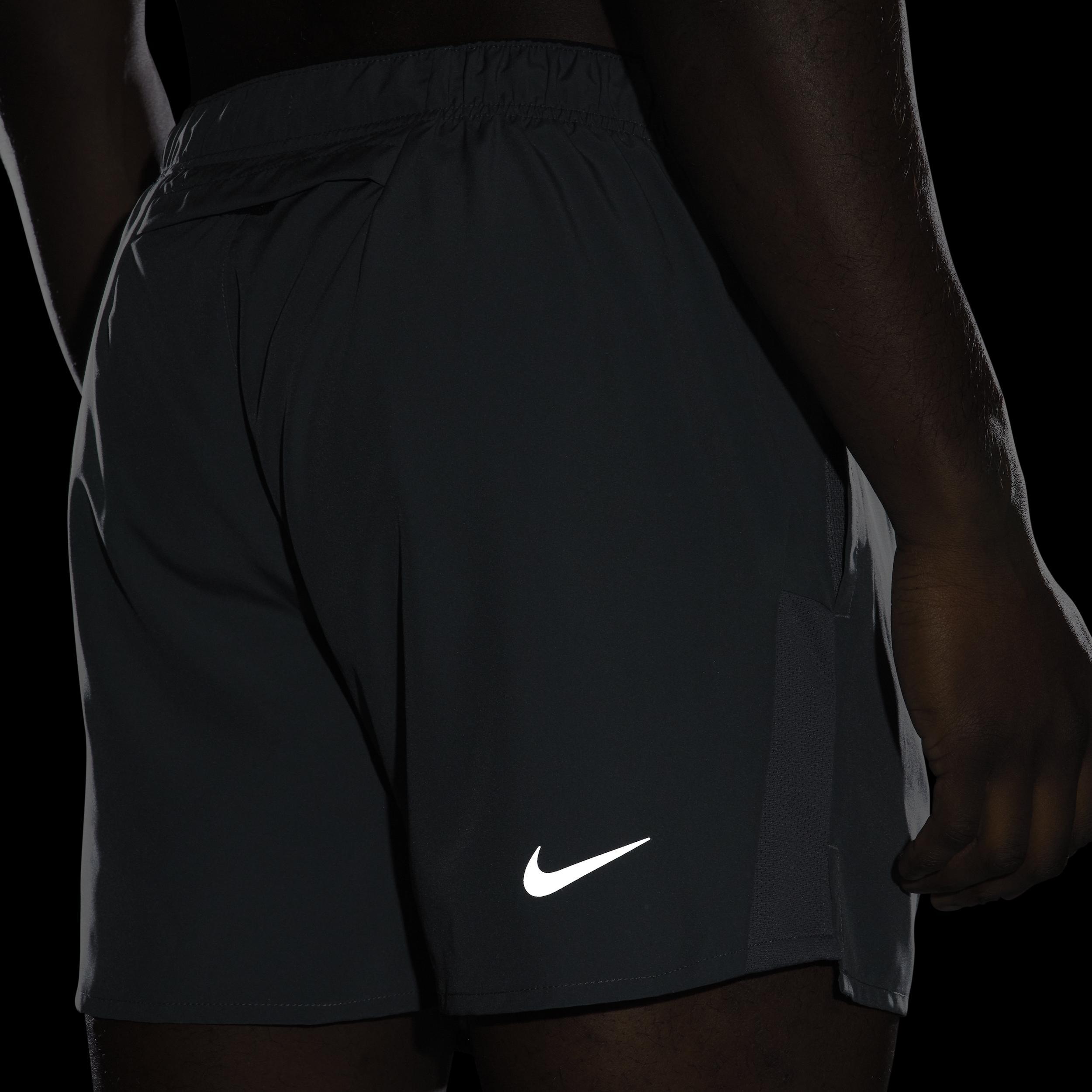 Nike Men's Challenger Flash Dri-FIT 5" Brief-Lined Running Shorts Product Image