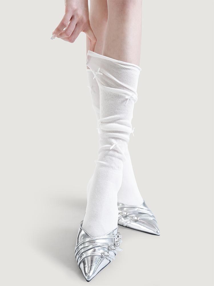 Plain Bow Accent Mid-Calf Socks Product Image