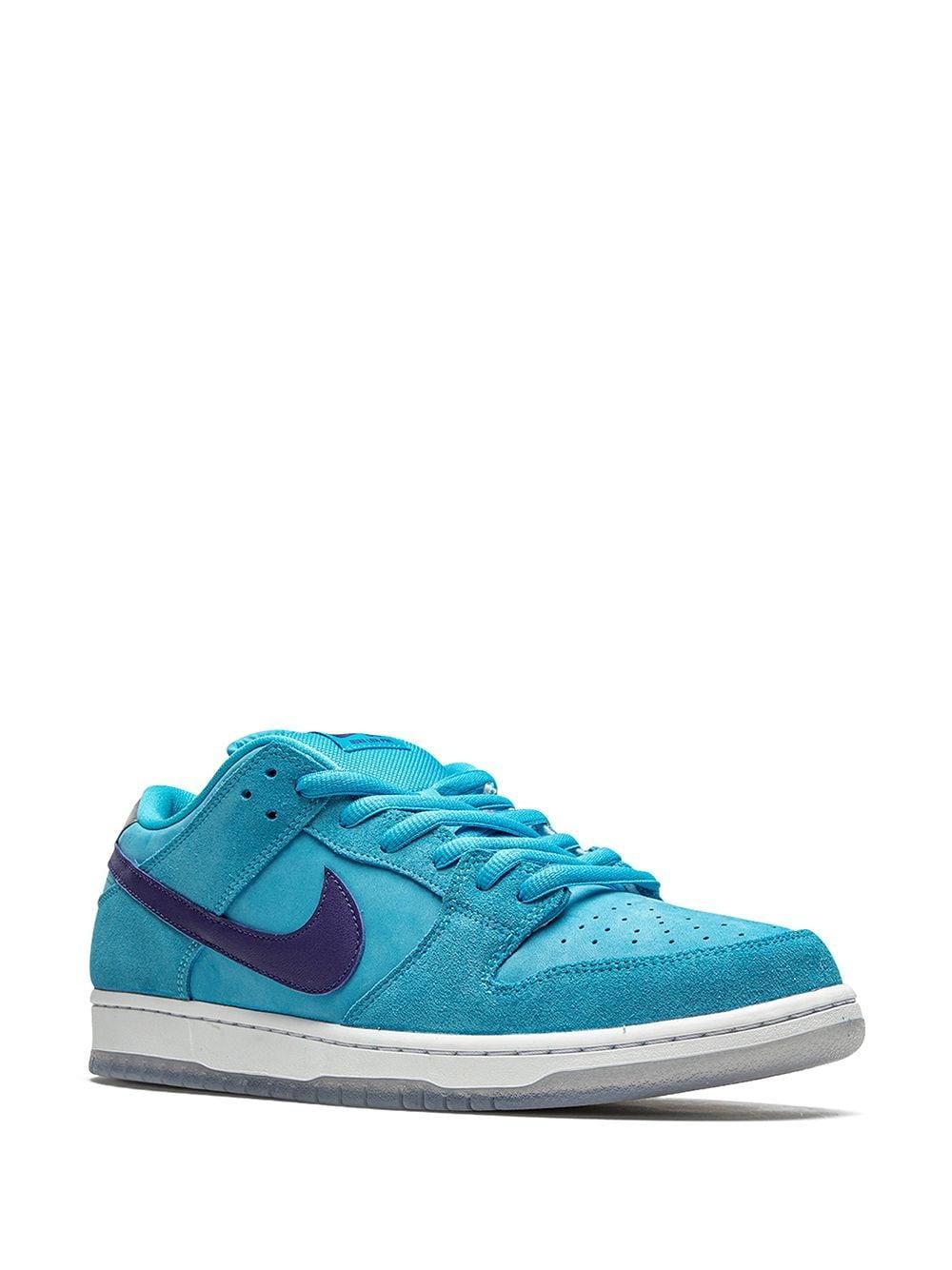 Sb Dunk Low Pro Sneakers In Blue Product Image