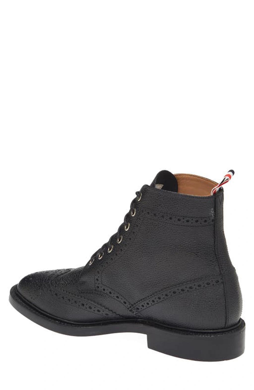 Black Classic Wingtip Boots In 001 Black Product Image