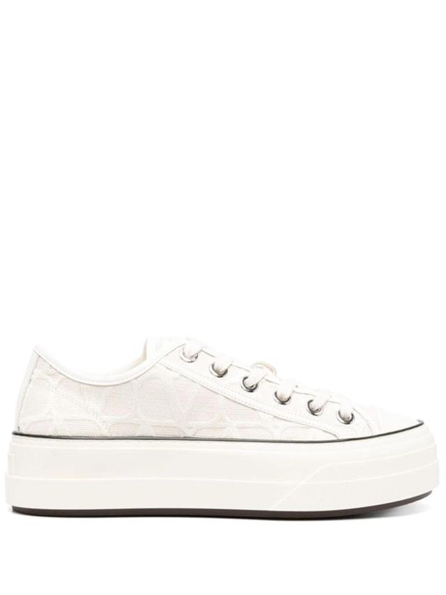 Vlogo Toile Platform Sneaker In White/black Product Image