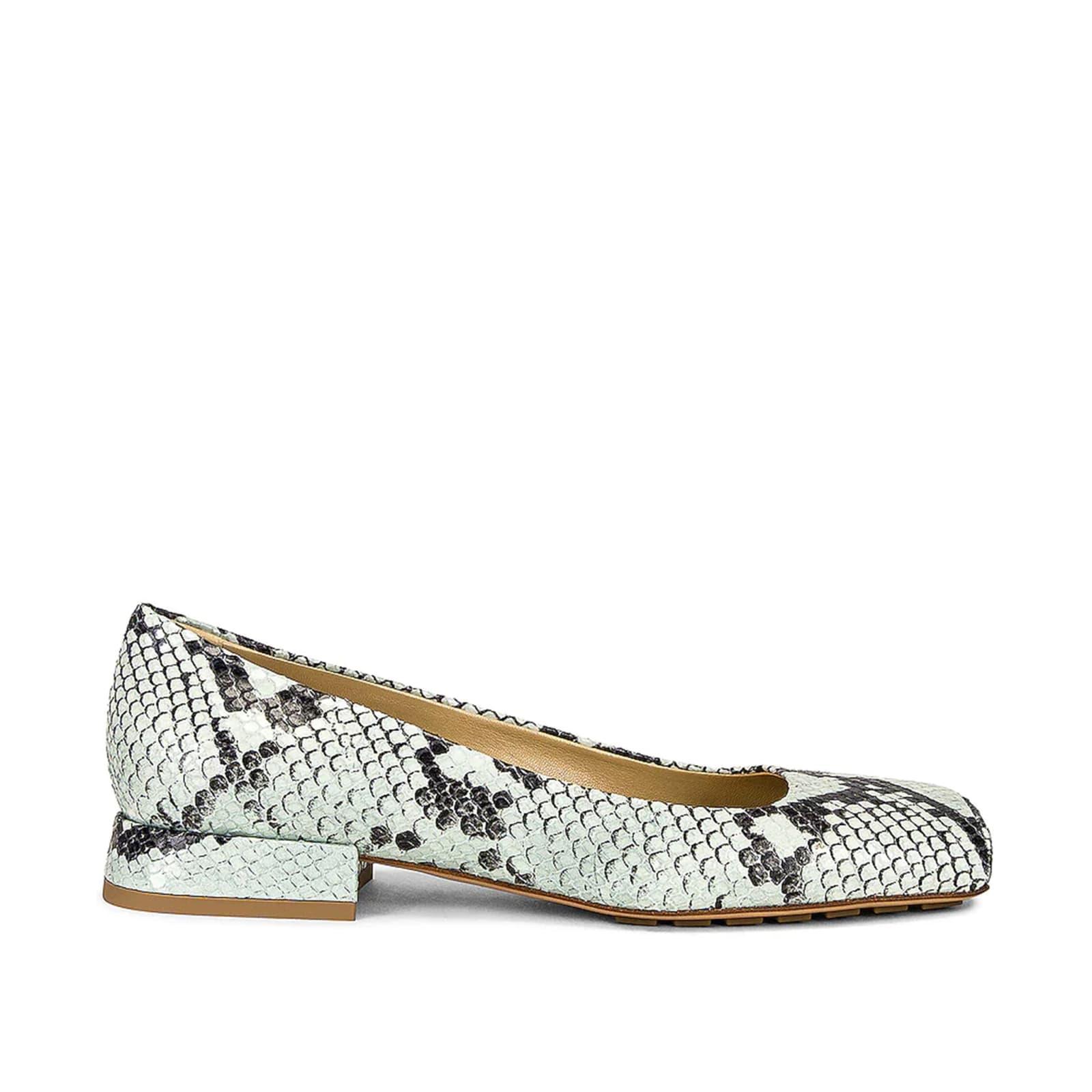 BOTTEGA VENETA Tower Square Toe Ballerina Flats In Green Product Image