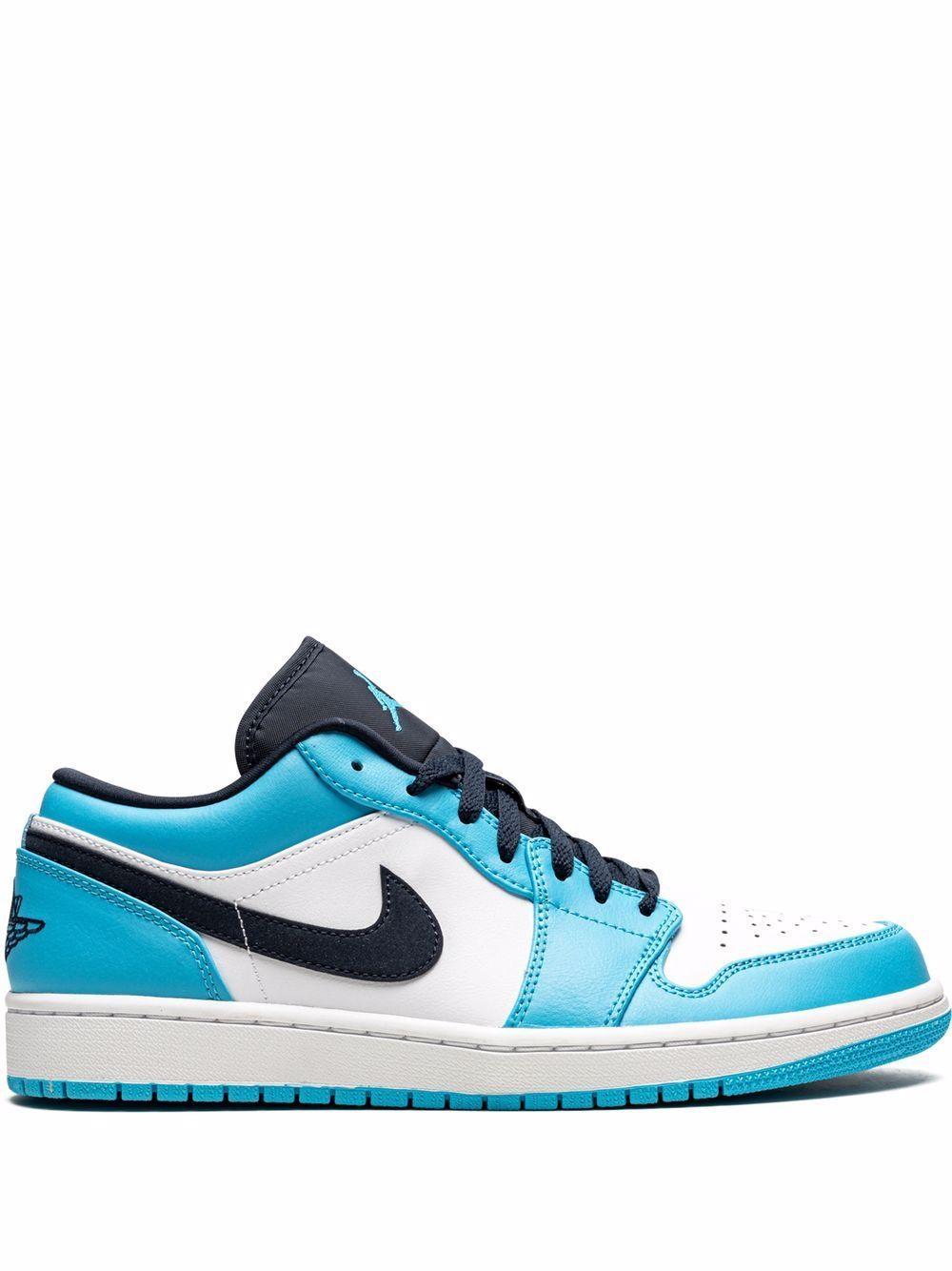 Air Jordan 1 Low "UNC" sneakers Product Image