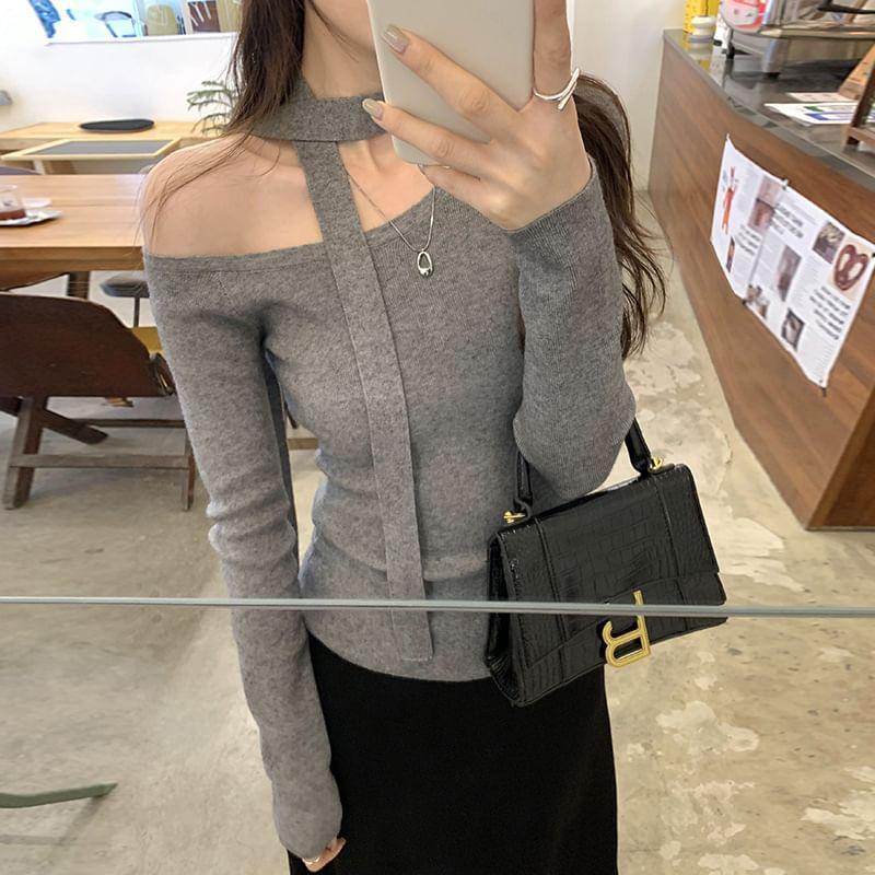 One-Shoulder Plain Sweater Product Image