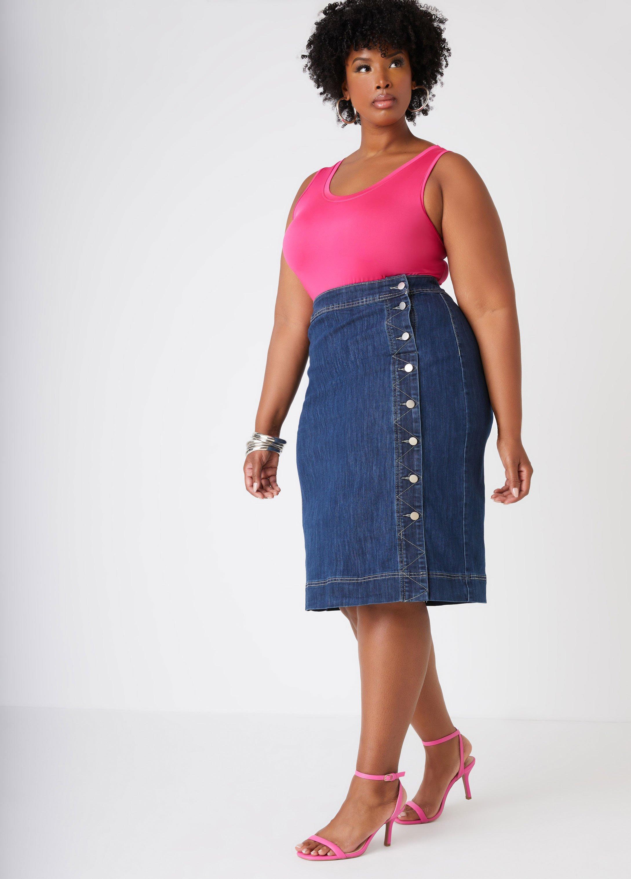 Buttoned Denim Pencil Skirt Product Image