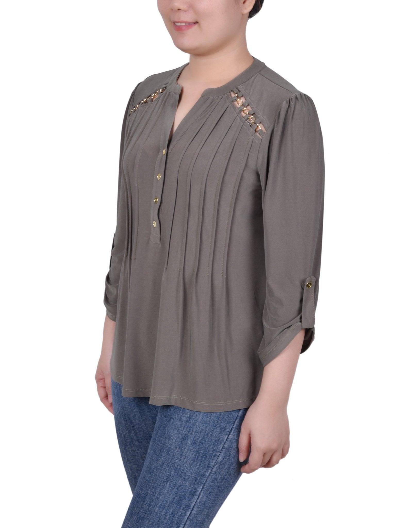 Pintuck Front Top With Chain Details - Petite Product Image