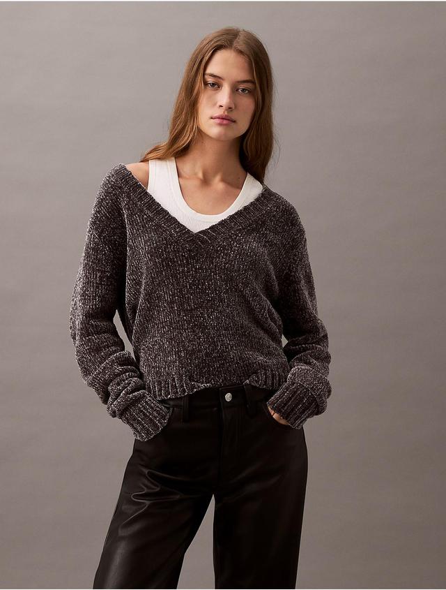 Calvin Klein Womens Chenille Relaxed V-Neck Sweater - Grey - M Product Image