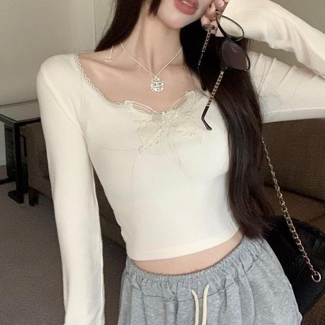 Long Sleeve Square Neck Butterfly Applique Crop Top Product Image