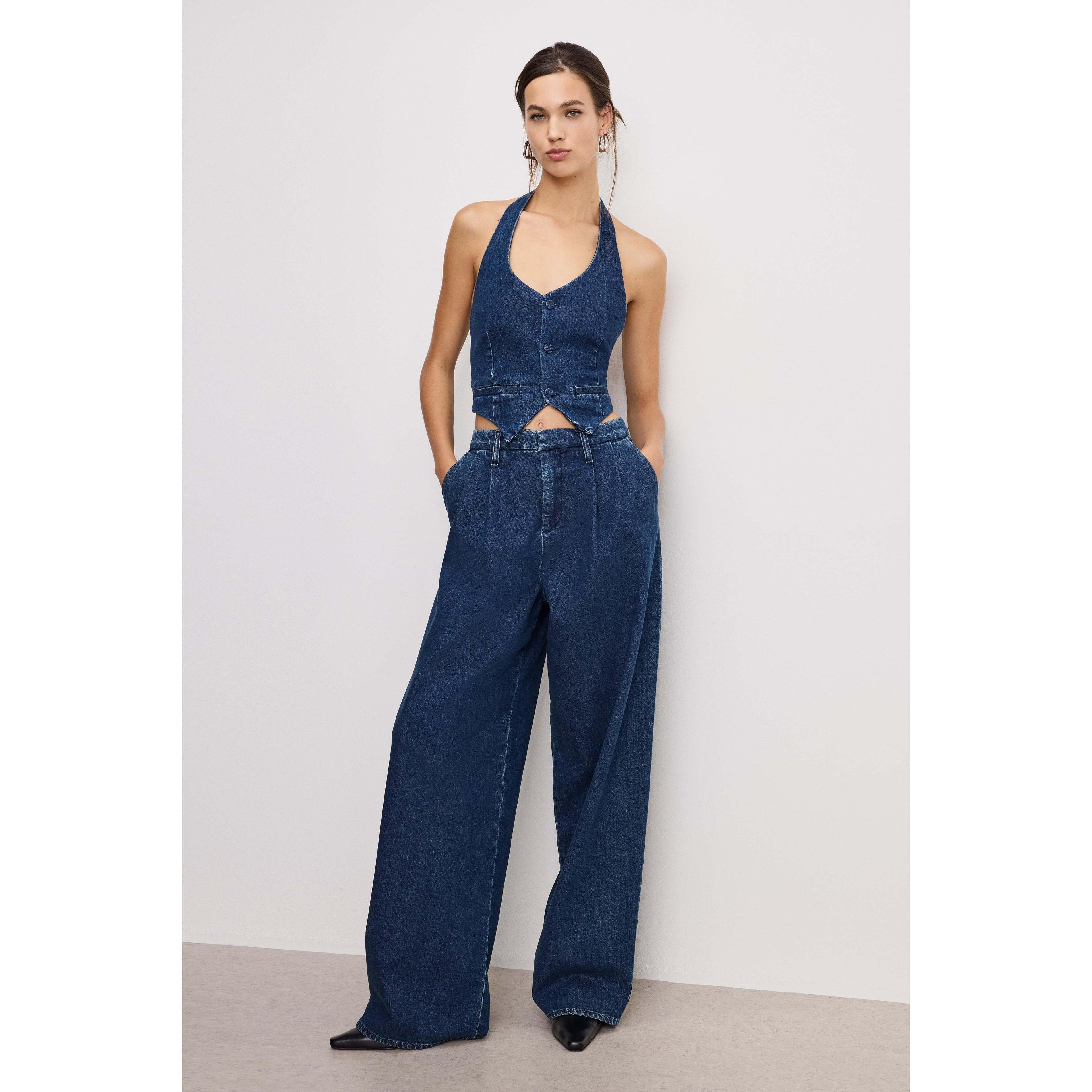 Womens 90s Pleated Denim Trousers | | Good American by Khlo Kardashian Product Image