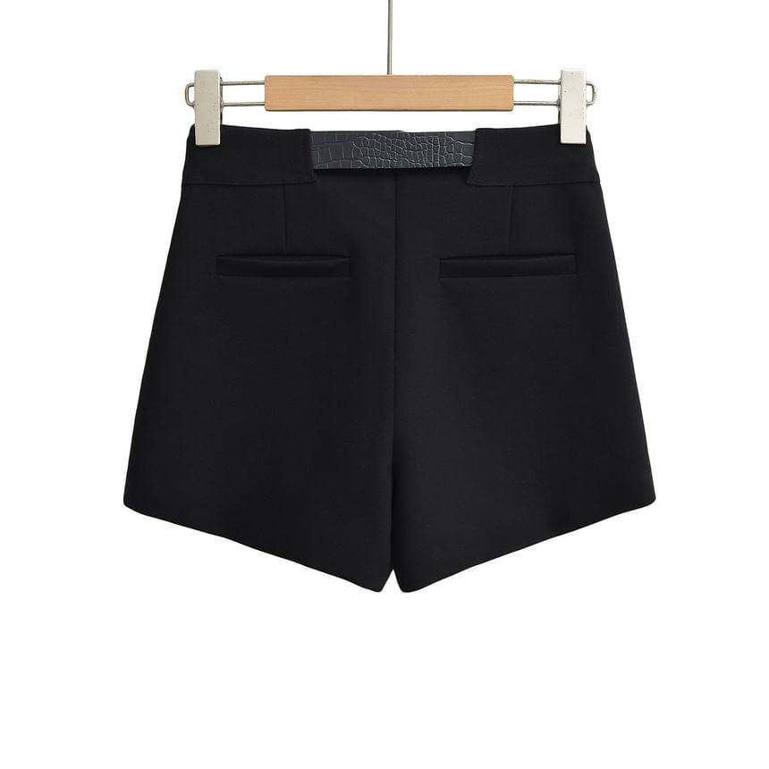 Low Rise Plain Hot Pants Product Image