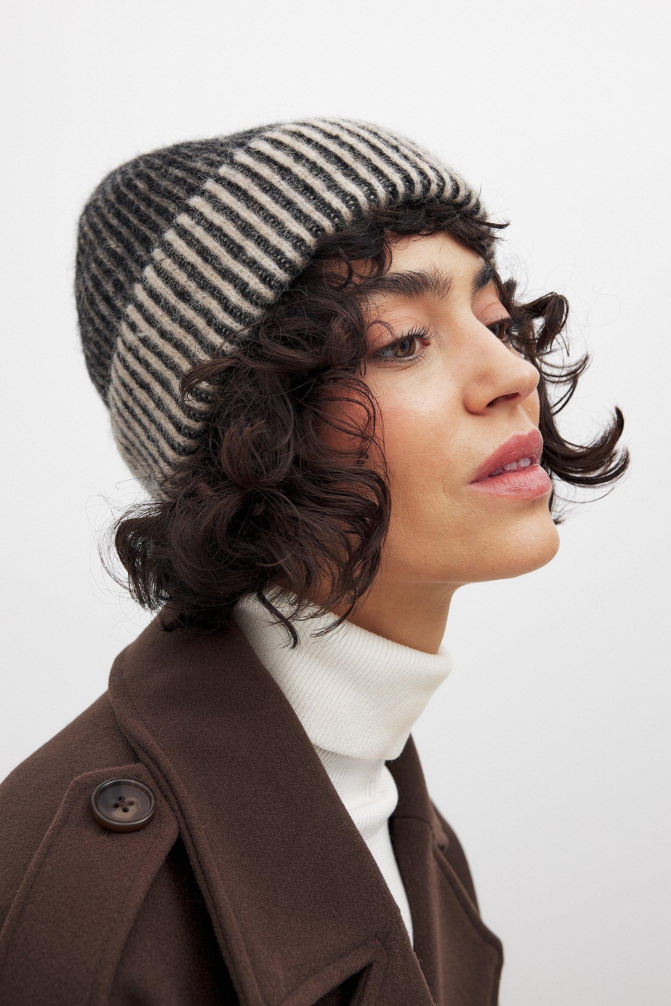 Two Toned Wool Blend Ribbed Beanie Product Image