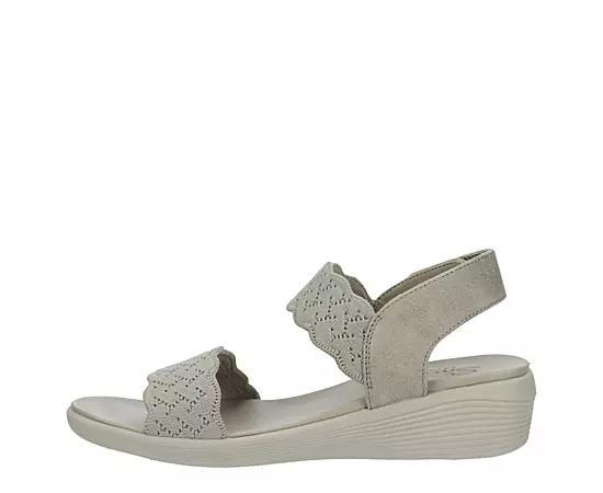 Skechers Womens Arya Scalloped Knit Sling Sandal Product Image