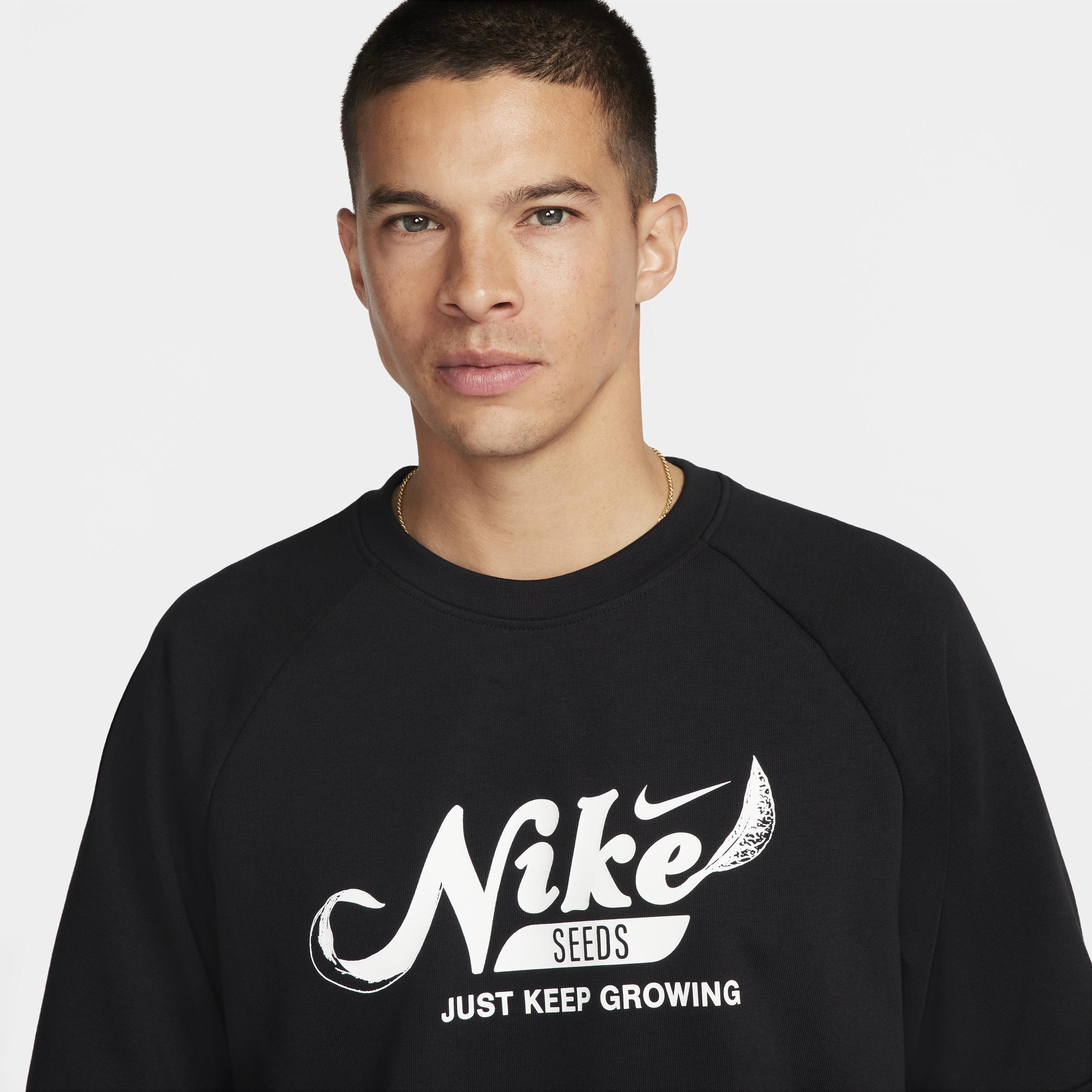 Nike Men's Dri-FIT Fleece Fitness Crew-Neck Top Product Image