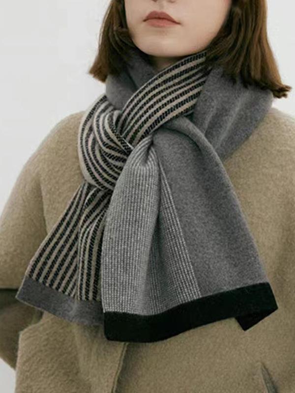 Keep Warm Striped Scarf Product Image