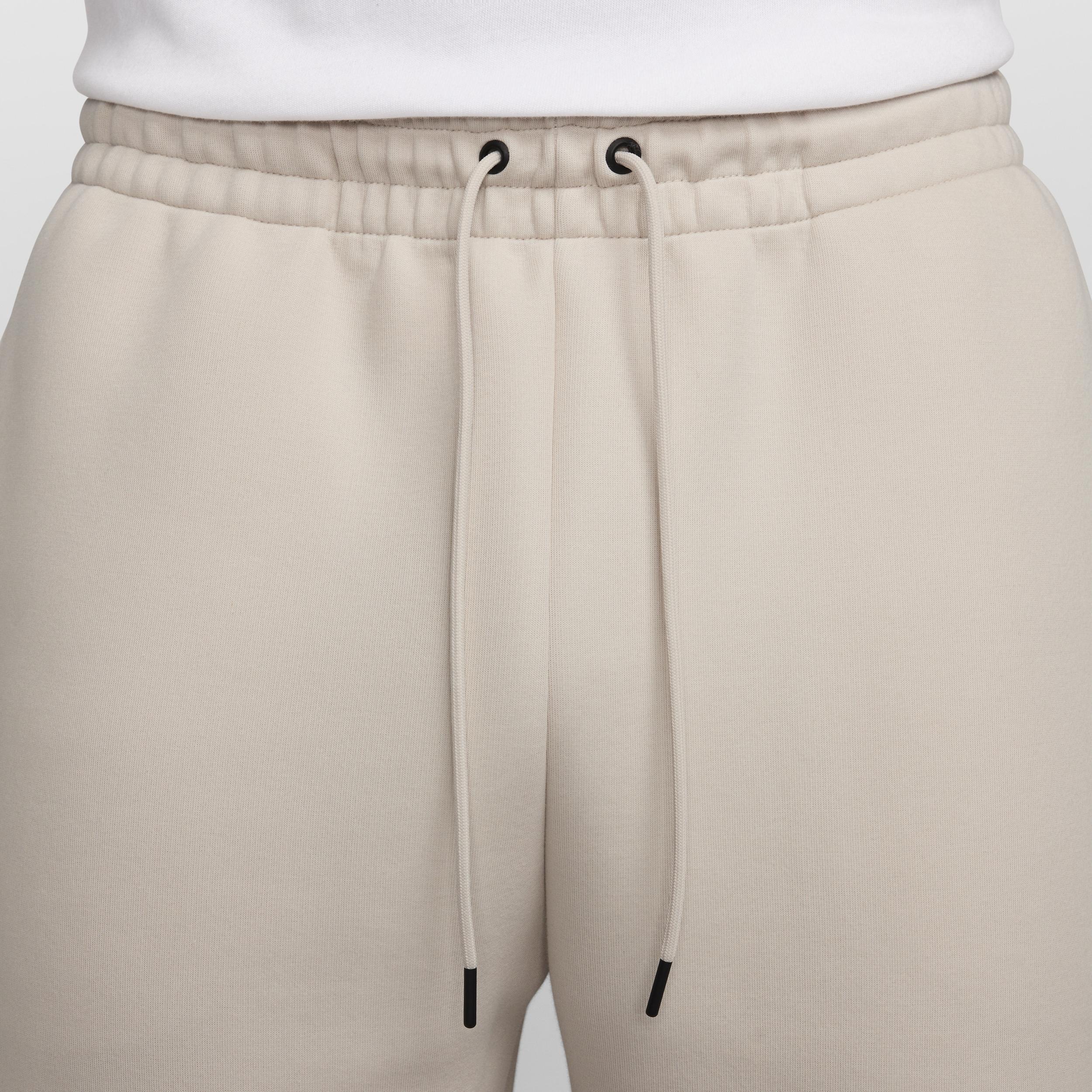 Nike Men's Tech Fleece Pants Product Image