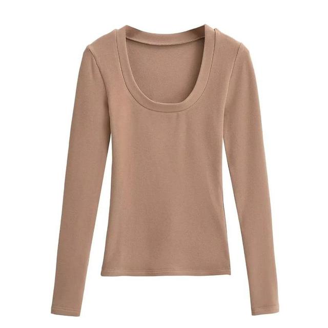 Long Sleeve Scoop Neck Plain Crop T-Shirt Product Image