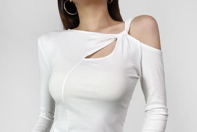 Long Sleeve Cold Shoulder Plain Cutout Top Product Image