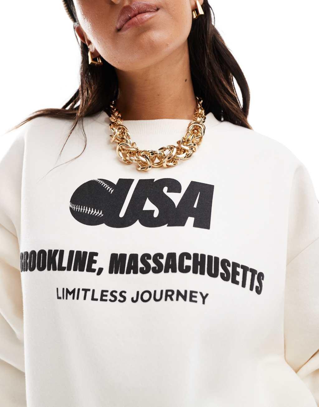 Pull&Bear USA graphic sweatshirt in off white Product Image