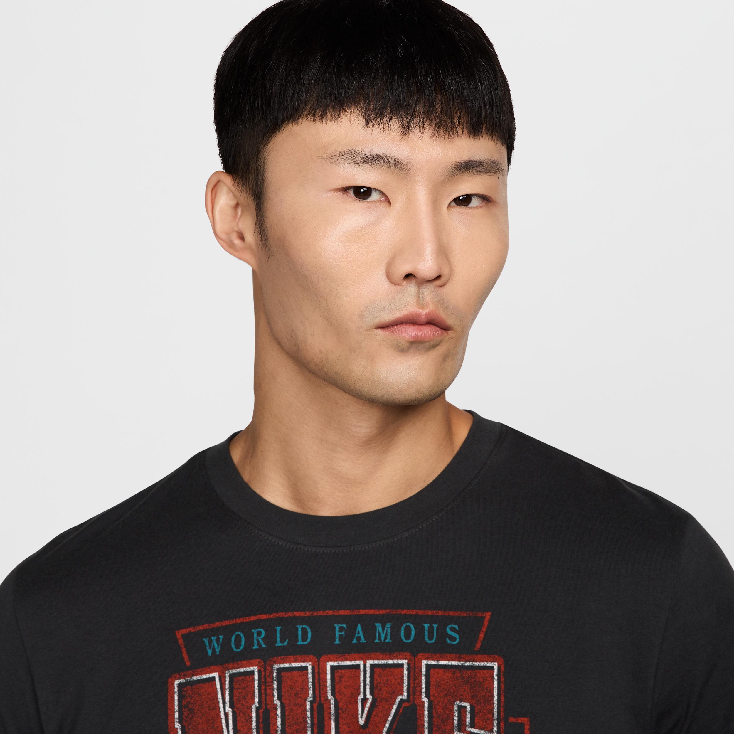 Men's Nike Sportswear Crew-Neck T-Shirt Product Image