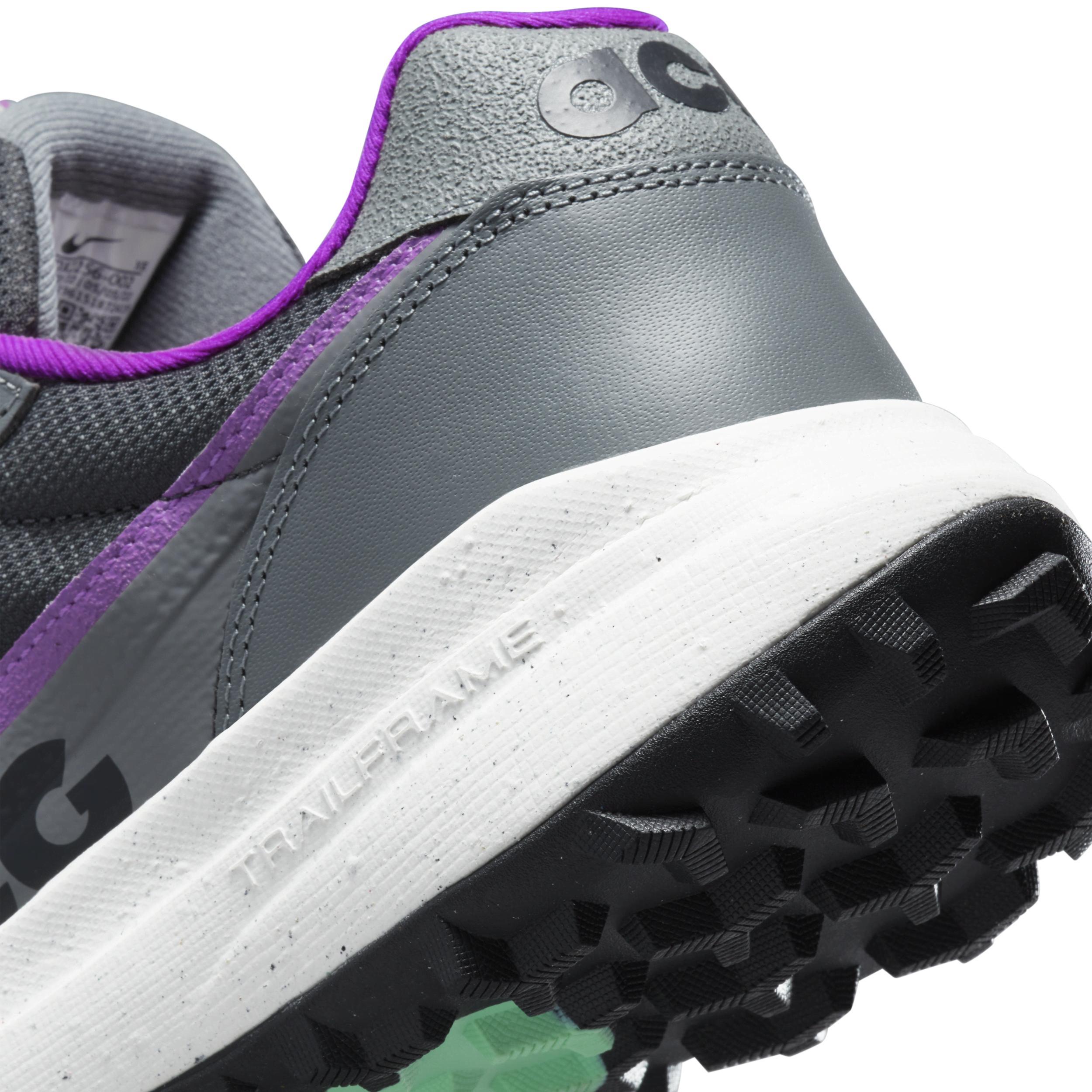 Men's Nike ACG Lowcate Shoes Product Image