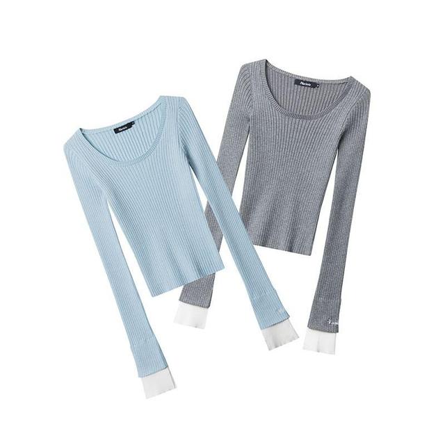 Long Sleeve Scoop Neck Two Tone Panel Ribbed Knit Top Product Image