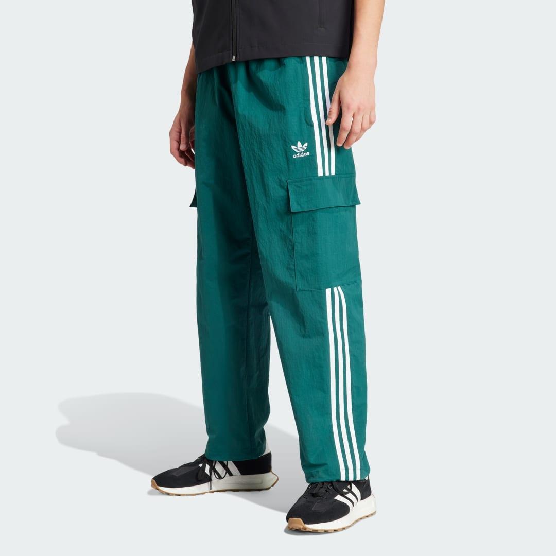 Adicolor Classics 3-Stripes Cargo Pants Product Image