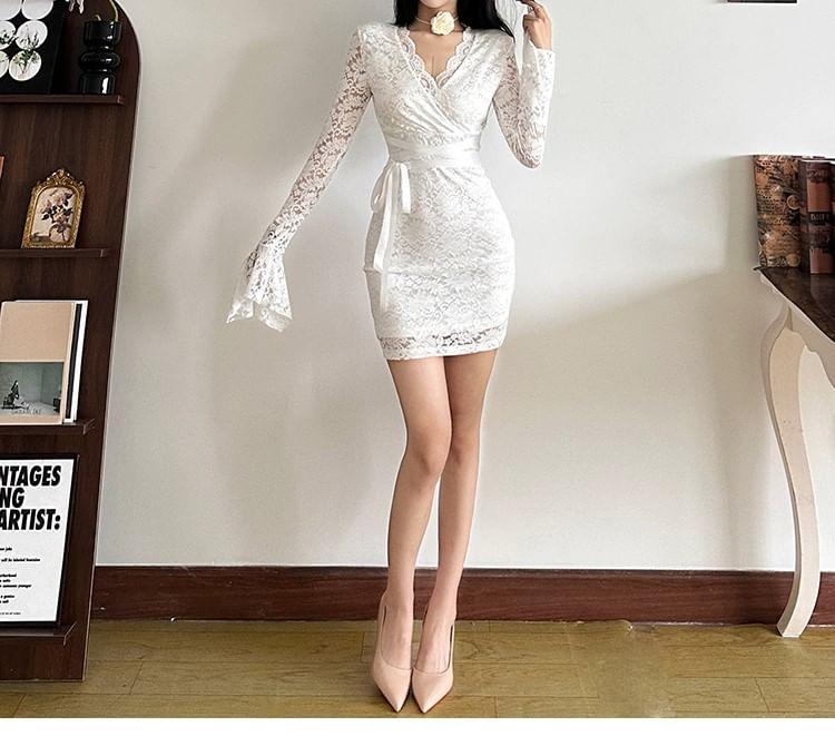 Long-Sleeve V-Neck Bow Lace Mini Sheath Dress Product Image