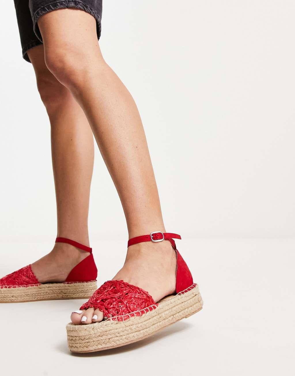 South Beach woven flatform espadrille sandals in red Product Image