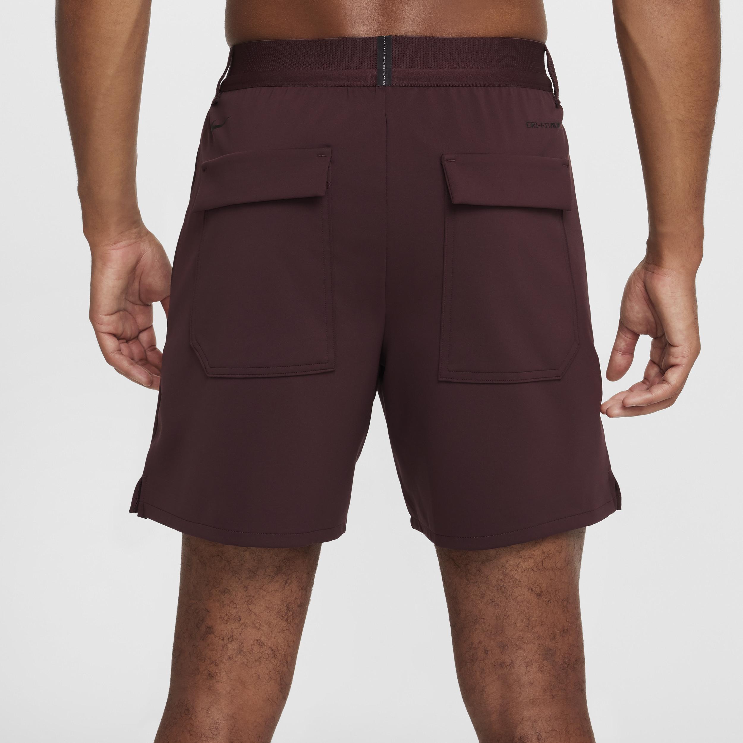 Nike Men's A.P.S. 6" Dri-FIT ADV Versatile Shorts Product Image