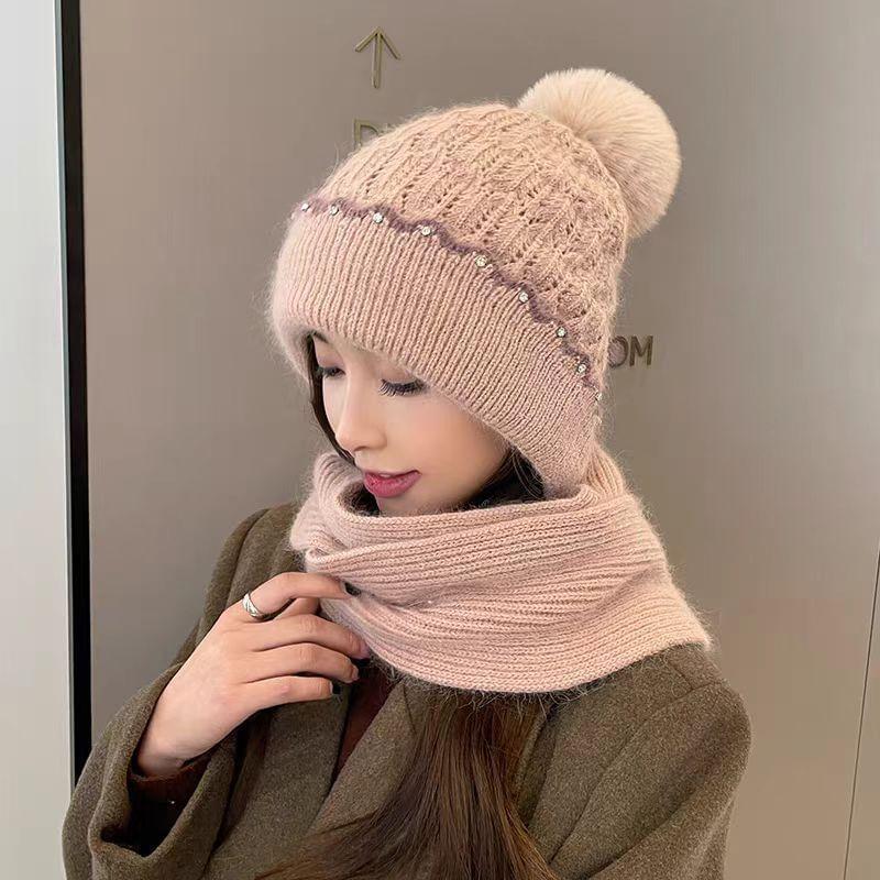 Pom-Pom Beanie with Scarf Product Image