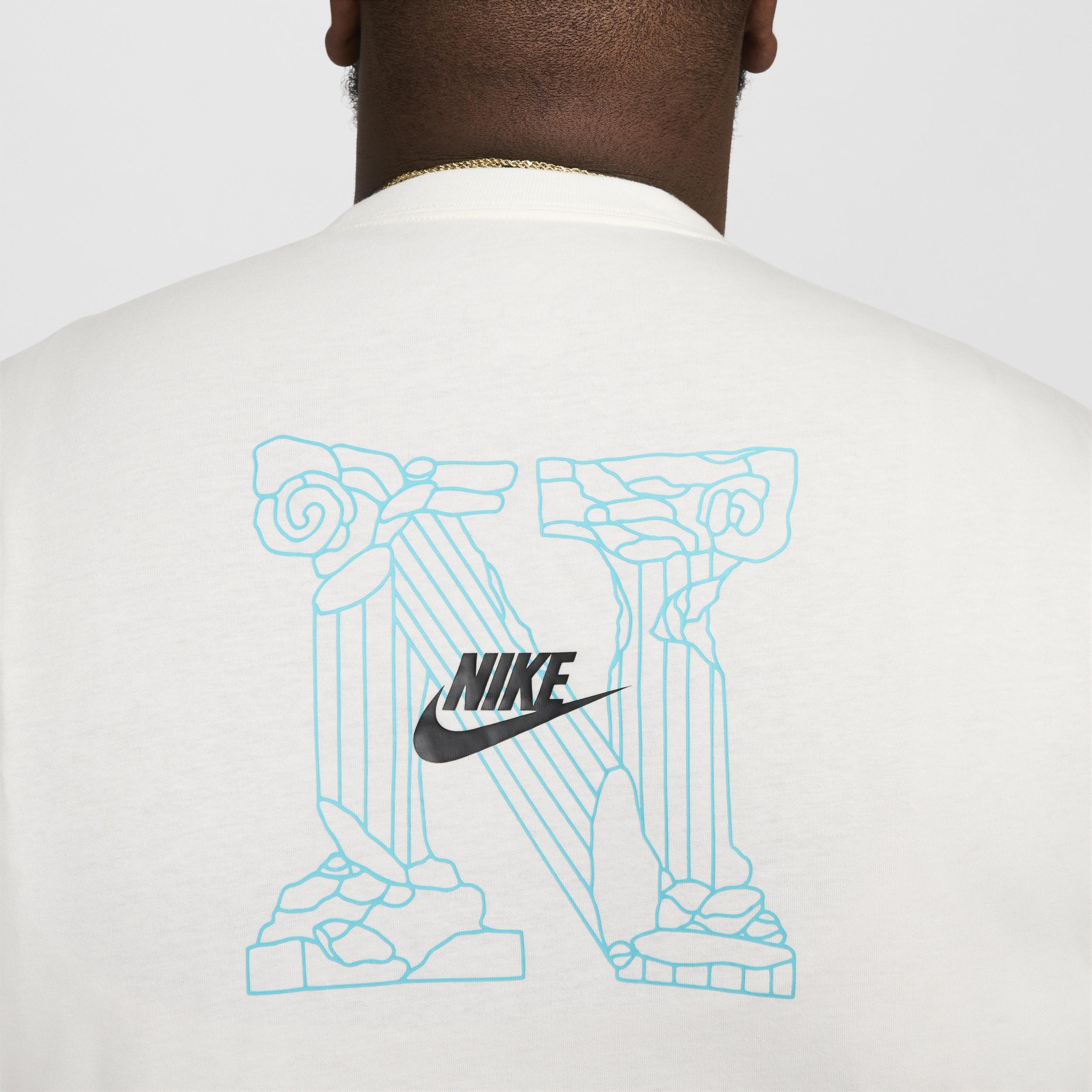 Men's Nike Sportswear T-Shirt Product Image