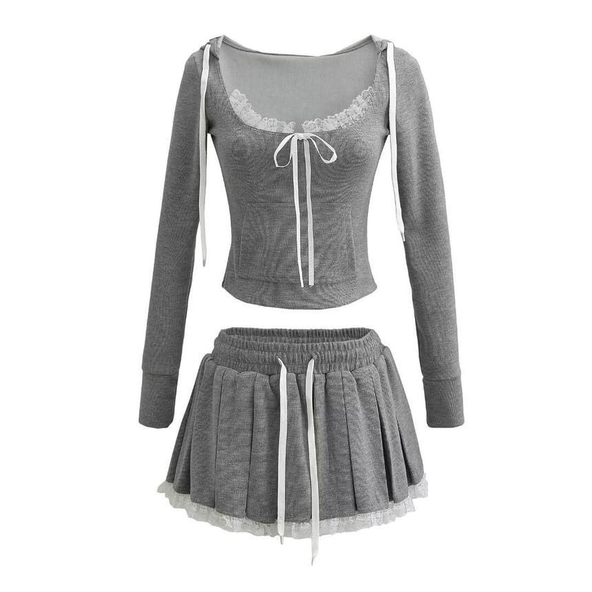 Long-Sleeve Square-Neck Lace Trim Bow Tee / High Waist Pleated Mini A-Line Skirt Product Image