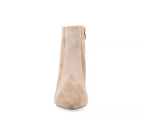 Journee Collection Womens Lusinda Booties Product Image