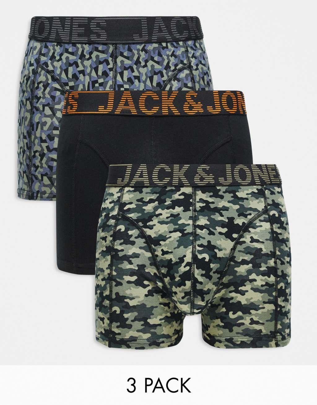 Jack & Jones 3 pack camo boxer briefs in green Product Image